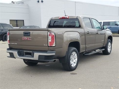 Used 2015 GMC Canyon SLE w/ SLE Convenience Package image 7