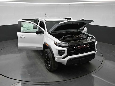 New 2026 GMC Canyon Elevation w/ Convenience Package AWD/4WD image 40