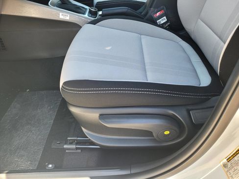 New 2026 Hyundai Venue SEL FWD image 15