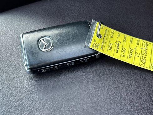 Used 2021 MAZDA CX-5 Signature image 28