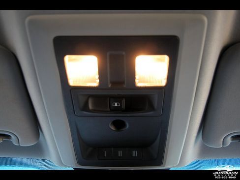 Used 2017 RAM 2500 SLT w/ Luxury Group RWD image 39