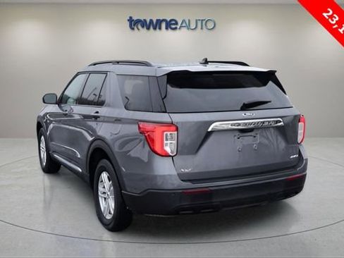 Used 2024 Ford Explorer XLT image 3