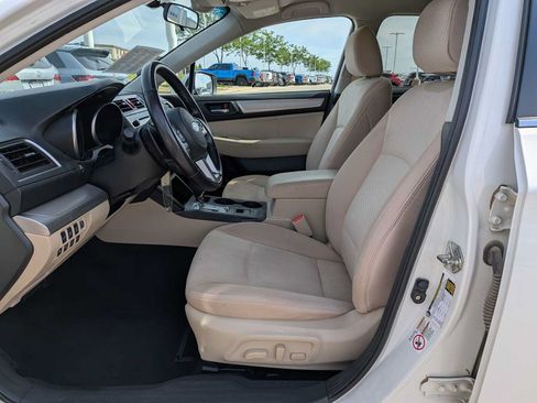 Used 2016 Subaru Outback 2.5i Premium AWD/4WD image 15