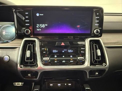 Used 2021 Kia Sorento SX Prestige AWD/4WD image 21
