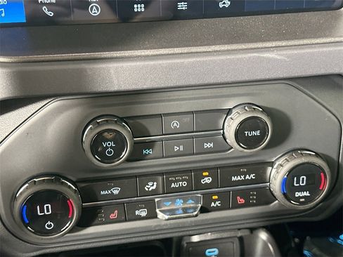 New 2025 Ford Bronco Big Bend image 17