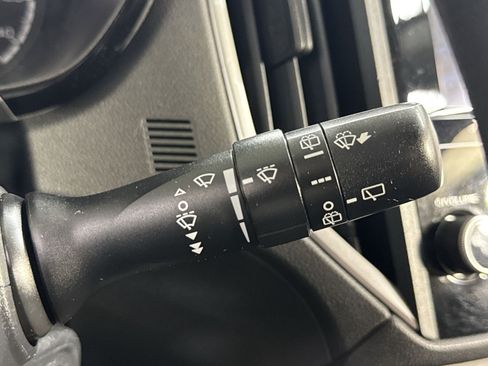 Used 2018 Subaru Crosstrek 2.0i AWD/4WD image 44