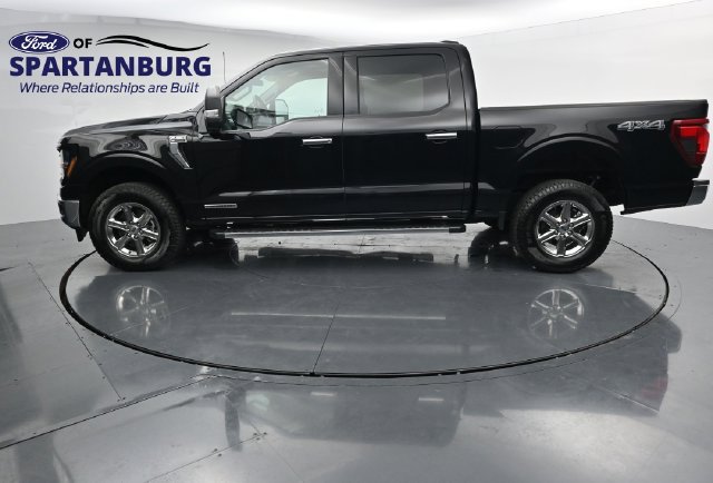 Used 2025 Ford F150 XLT w/ Equipment Group 301A Standard AWD/4WD image 4
