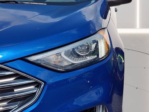 Used 2020 Ford Edge SEL w/ Convenience Package FWD image 11