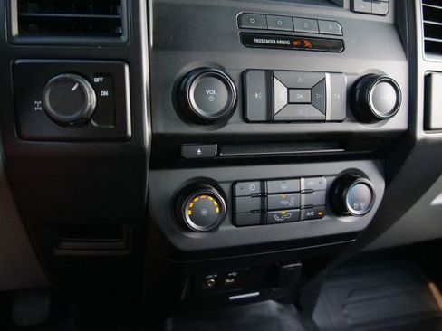 Used 2015 Ford F150 XL w/ Equipment Group 101A Mid RWD image 12