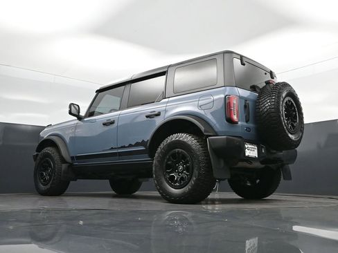 Used 2023 Ford Bronco Wildtrak AWD/4WD image 41