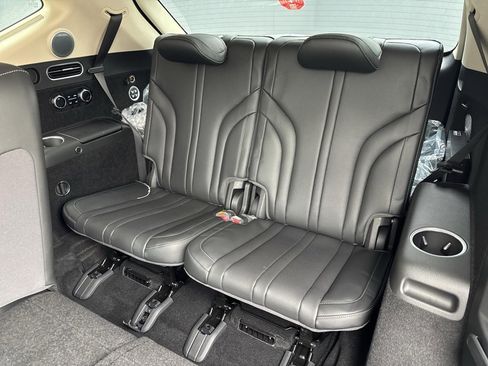 New 2026 Genesis GV80 2.5T Prestige image 16