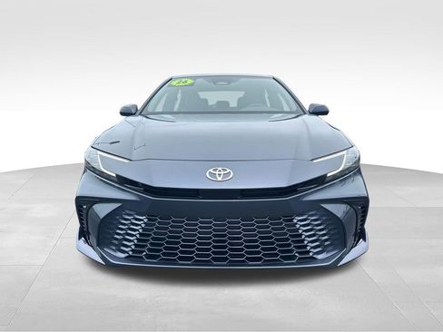 Used 2026 Toyota Camry XSE FWD image 9