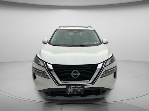 Used 2023 Nissan Rogue SL w/ SL Premium Package AWD/4WD image 2