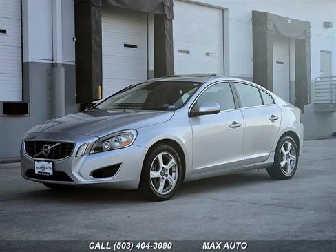 Used 2012 Volvo S60 T5 image 4