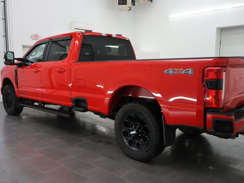 Used 2025 Ford F350 XLT w/ Black Appearance Package AWD/4WD image 6