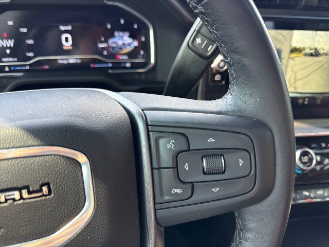 Used 2025 GMC Sierra 2500 Denali Ultimate AWD/4WD image 35