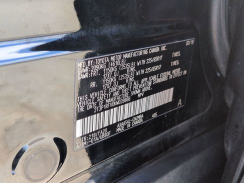 Used 2019 Toyota RAV4 XLE image 38