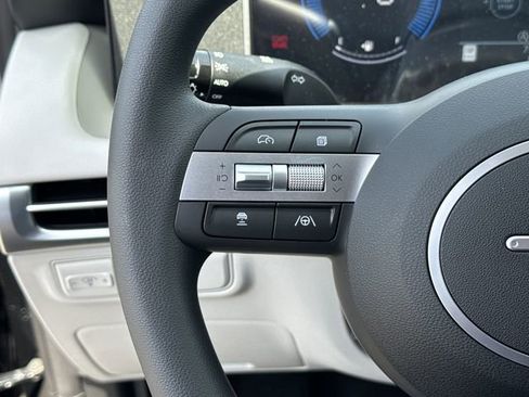 New 2026 Hyundai Tucson SEL FWD image 25