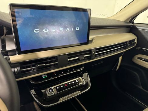 New 2026 Lincoln Corsair Premiere image 31