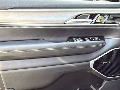 New 2026 Jeep Grand Wagoneer Limited image 24