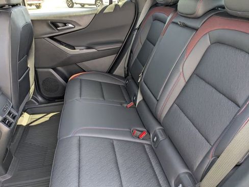 Used 2025 Chevrolet Equinox RS w/ Safety and Technology Package image 13