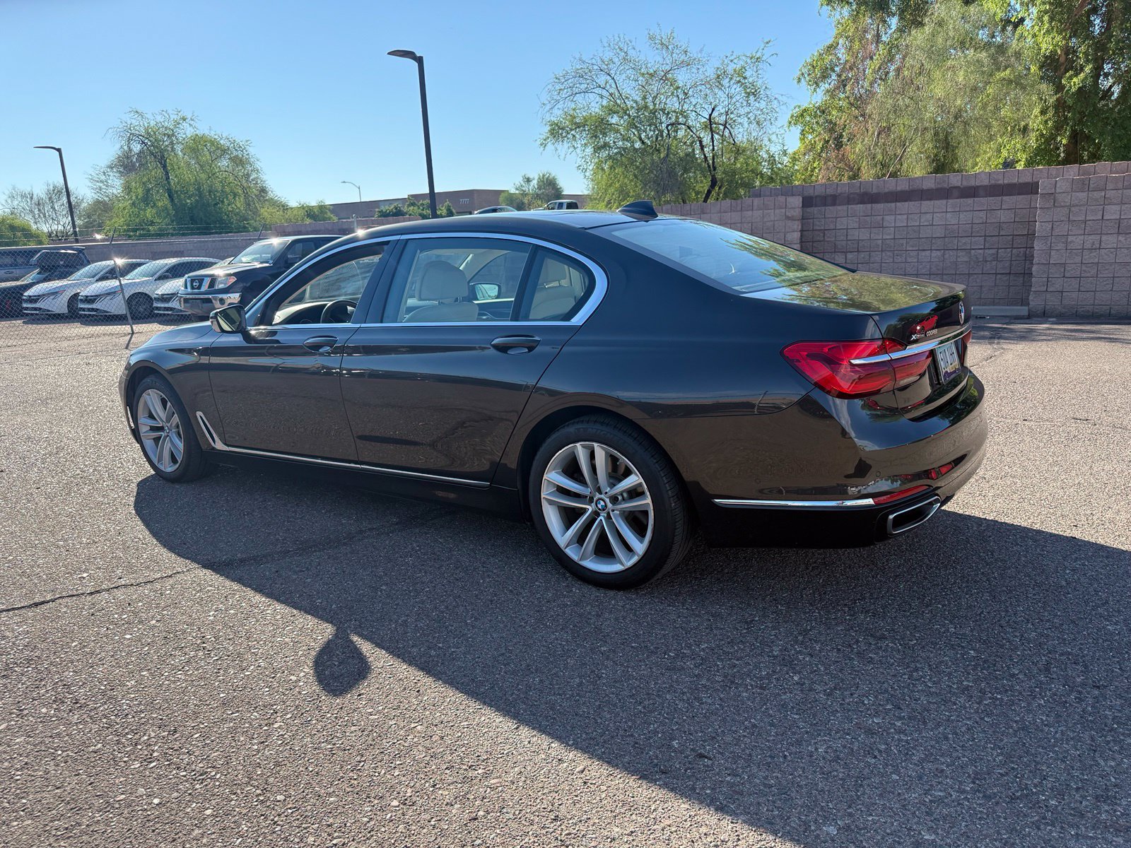 Used 2016 BMW 750i xDrive AWD/4WD image 6