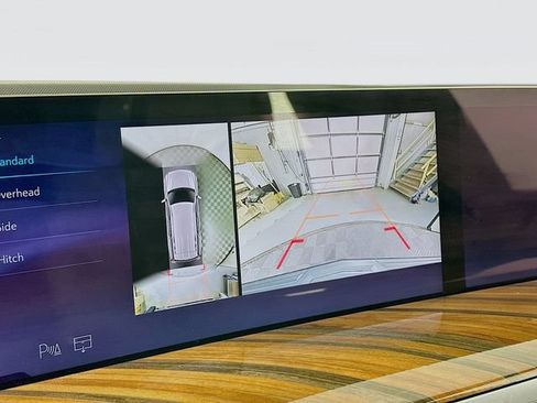 Used 2025 Cadillac Escalade Sport Platinum w/ LPO, ONYX Package AWD/4WD image 19