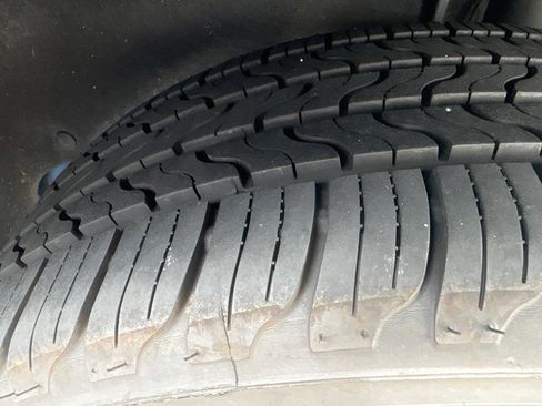 Used 2022 Honda HR-V EX image 4