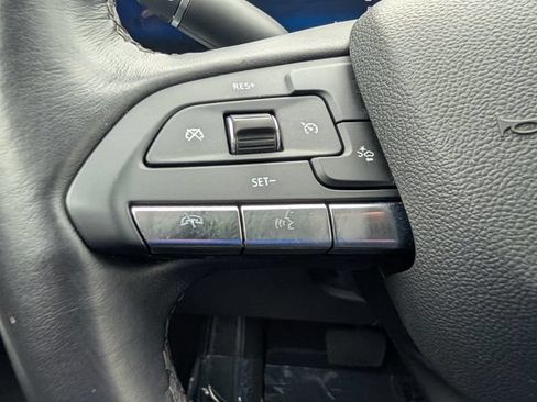 Used 2025 Cadillac XT4 Premium Luxury AWD/4WD image 19