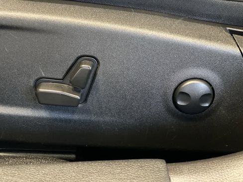 Used 2022 Dodge Charger SXT w/ Leather Interior Group image 14