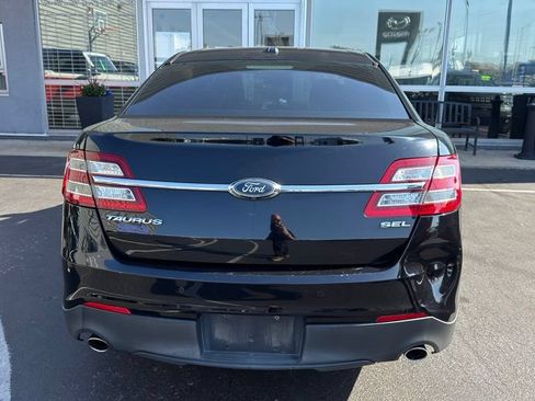 Used 2017 Ford Taurus SEL w/ Equipment Group 201A FWD image 6
