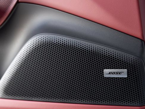 Certified 2026 Porsche Macan Electric RWD image 21