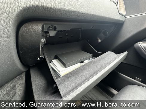 Used 2023 Volvo XC60 B5 Plus AWD/4WD image 40