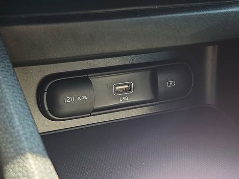 Certified 2024 Kia Forte LXS w/ LXS Technology Package FWD image 23