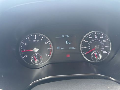 Used 2022 Kia Telluride S image 16