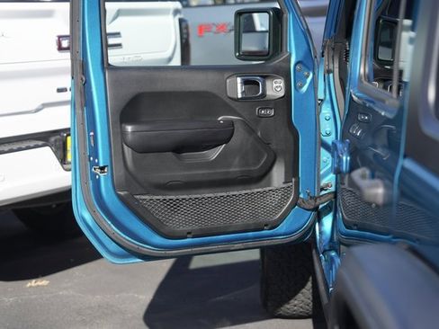 Used 2020 Jeep Wrangler Unlimited Rubicon image 29