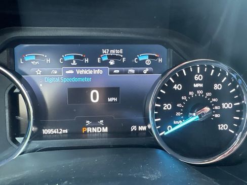 Used 2021 Ford Expedition Max XLT RWD image 2