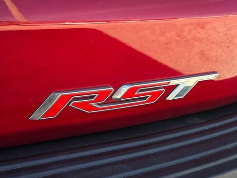 Used 2023 Chevrolet Suburban RST image 18