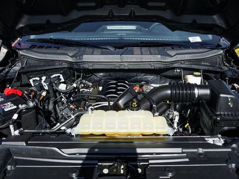 Used 2022 Ford F150 XL w/ Equipment Group 101A High AWD/4WD image 11