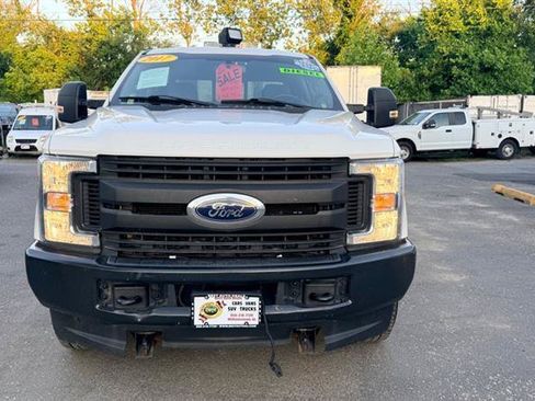 Used 2017 Ford F250 XL w/ Power Equipment Group AWD/4WD image 7