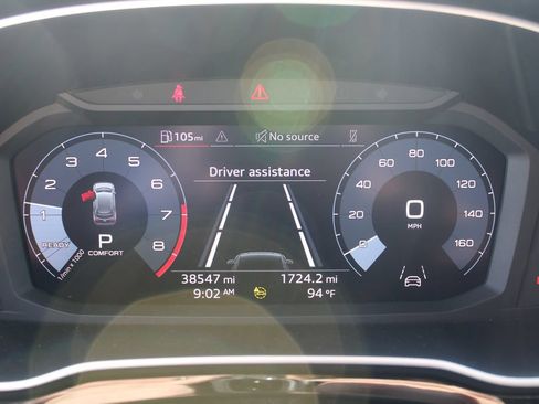 Used 2023 Audi Q3 2.0T Premium Plus w/ Premium Plus Package AWD/4WD image 33