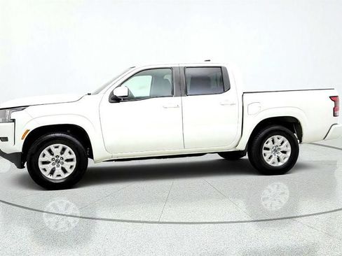 Used 2022 Nissan Frontier SV RWD image 8