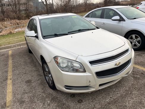 Used 2010 Chevrolet Malibu LT image 19