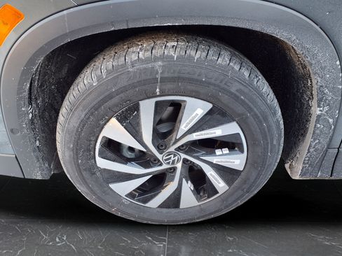 Used 2026 Volkswagen Tiguan S FWD image 26