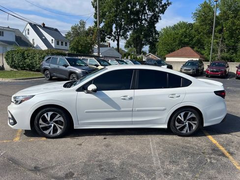 Used 2024 Subaru Legacy Premium AWD/4WD image 9