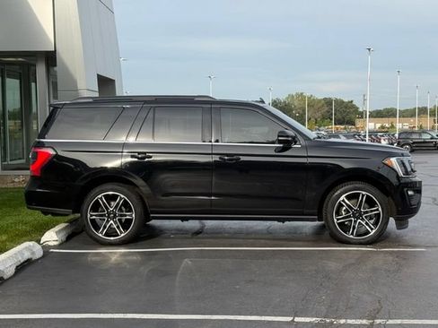 Used 2020 Ford Expedition Limited w/ Equipment Group 303A AWD/4WD image 6