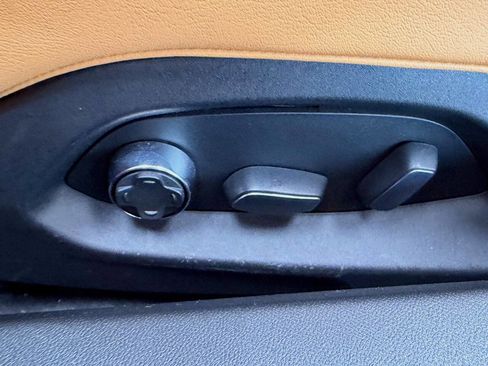 Used 2023 Chevrolet Corvette Stingray Preferred Cpe w/ Z51 Performance Package image 68