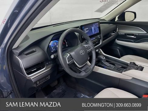 Used 2024 Toyota Grand Highlander XLE image 9