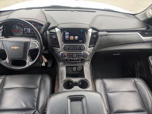 Used 2019 Chevrolet Tahoe LT image 17