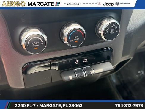 Used 2021 RAM 1500 Big Horn RWD image 23